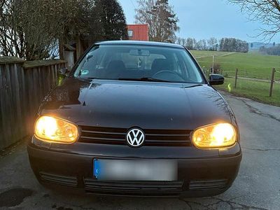 Schwarz Gebraucht 1998 VW Golf III Kleinwagen | 1.500 €