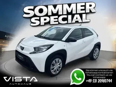 Gebraucht Toyota Aygo X X-play 72 PS (52 kW) 2022 Super white 2 SUV