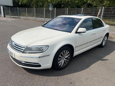 VW Phaeton