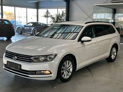 Gebraucht VW Passat Comfortline 150 PS (110 kW) 2016 Weiß Kombi