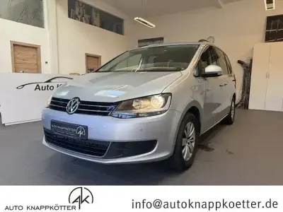 Gebraucht VW Sharan Comfortline 150 PS (110 kW) 2013 Silber Van / Kleinbus