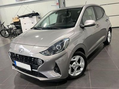 Gebraucht Hyundai i10 67 PS (49 kW) 2022 Grau Kleinwagen