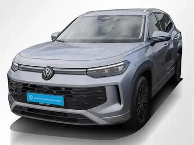 Gebraucht VW Tayron Life 150 PS (110 kW) 2025 Oyster silver SUV