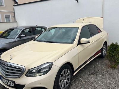 Beige Gebraucht 2015 Mercedes E200 Limousine | 5.600 € (Fairer Preis)