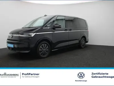 Gebraucht VW Multivan Style 150 PS (110 kW) 2025 Deep black perleffekt Van / Kleinbus