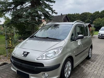 Peugeot 1007