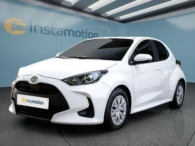 Gebraucht Toyota Yaris 72 PS (52 kW) 2022 Weiß Kleinwagen