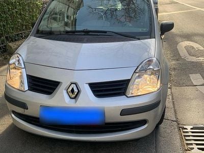 Usado Renault Modus 75 HP (55 kW) 2007 Prateado Monovolume