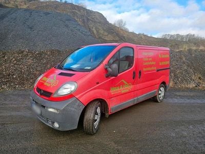 Gebraucht Opel Vivaro 101 PS (74 kW) 2004 Rot Van / Kleinbus