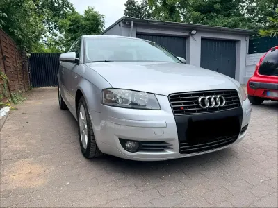 Gebraucht Audi A3 Ambiente 102 PS (75 kW) 2004 Silber Kleinwagen