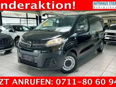 Usata Opel Vivaro 136 CV (100 kW) 2022 Nero Monovolume