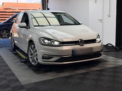 Second-hand VW Golf VII 150 CP (110 kW) 2019 Alb Berlinǎ