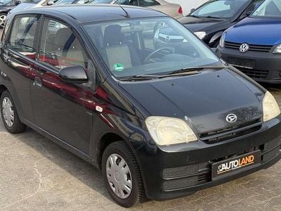 Gebraucht Daihatsu Cuore 58 PS (42 kW) 2006 Schwarz Kleinwagen