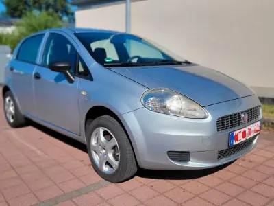 Gebraucht Fiat Grande Punto Active 77 PS (56 kW) 2009 Silber Kleinwagen