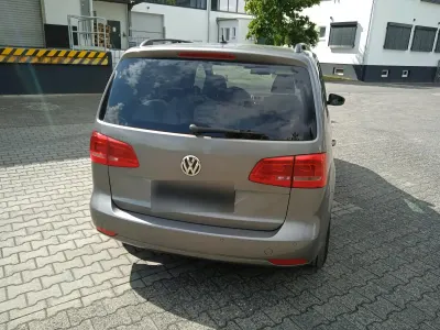Gebraucht VW Touran 140 PS (102 kW) 2010 Grau Van / Kleinbus