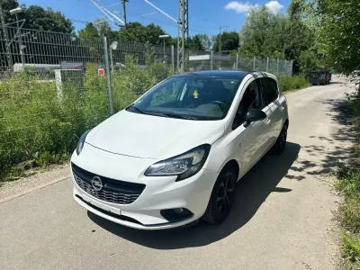 Gebraucht Opel Corsa Color Edition 90 PS (66 kW) 2016 Weiß Kleinwagen