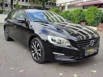 Onyx black (metallic) Gebraucht 2018 Volvo V60 Linje Svart Kombi | 16.990 € (Guter Preis)