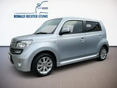 Gebraucht Daihatsu Materia 91 PS (66 kW) 2010 Silber Van / Kleinbus