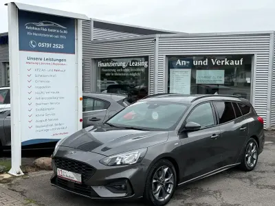 Gebraucht Ford Focus ST-Line 150 PS (110 kW) 2020 Grau Kombi