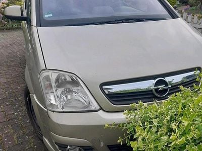 Gebraucht Opel Meriva 125 PS (91 kW) 2008 Gold Van / Kleinbus