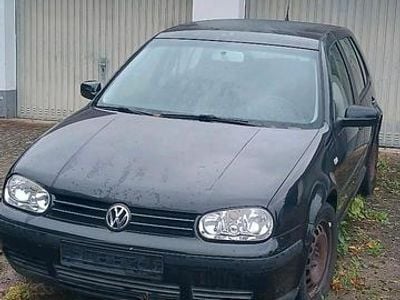 VW Golf IV