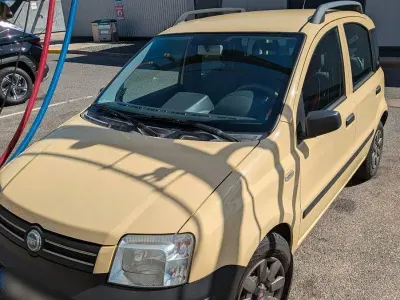 Gebraucht Fiat Panda 54 PS (39 kW) 2009 Gelb Kleinwagen