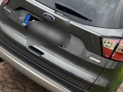gebraucht Ford Kuga 1,5 EcoBoost Titanium
