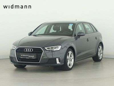 Gebraucht Audi A3 Sport 116 PS (85 kW) 2018 Nanograu (metallic) Limousine