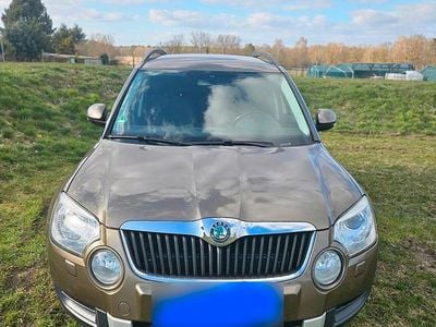 Gebraucht Skoda Yeti 110 PS (80 kW) 2011 Braun SUV