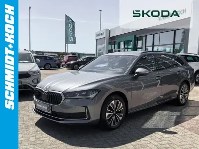 Gebraucht Skoda Superb Selection 150 PS (110 kW) 2025 Graphite grau (grau) Kombi