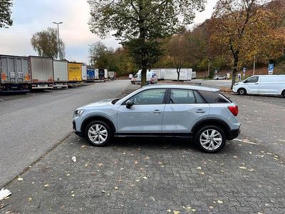 Gebraucht Audi Q2 S-Line 150 PS (110 kW) 2021 Grau SUV
