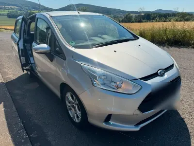 Gebraucht Ford B-MAX 95 PS (69 kW) 2014 Silber Van / Kleinbus