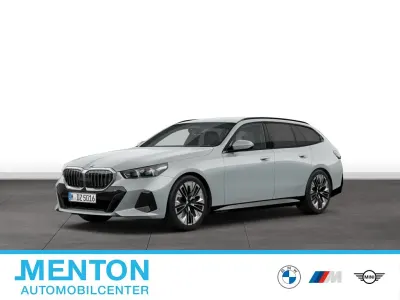 Gebraucht BMW 540 Sport Line 286 PS (210 kW) 2025 Grau Kombi