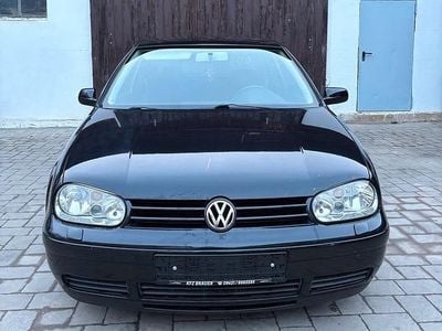 Gebraucht VW Golf IV 115 PS (84 kW) 2001 Schwarz Kleinwagen