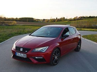 Second-hand Seat Leon CUPRA 300 CP (220 kW) 2018 Roșu Berlinǎ
