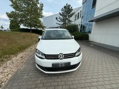 Gebraucht VW Sharan 170 PS (125 kW) 2013 Weiß Van / Kleinbus