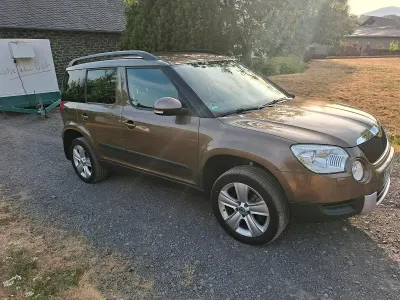 Gebraucht Skoda Yeti 140 PS (102 kW) 2013 Braun SUV