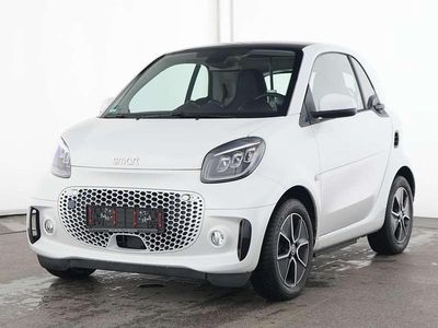Gebraucht Smart ForTwo Coupé Passion 60 kW (82 PS) 2024 Bodypanels in moon white (matt Coupé