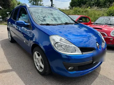 Gebraucht Renault Clio GrandTour Dynamique 86 PS (63 kW) 2009 Blau Kombi
