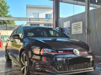 Gebraucht VW Golf VII GTI 230 PS (169 kW) 2017 Schwarz Limousine