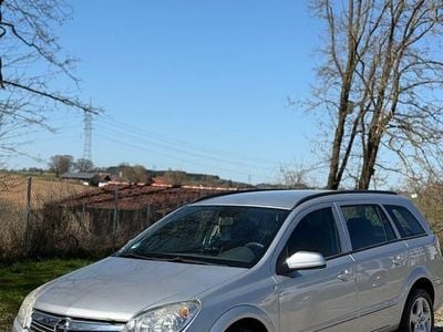 Gebraucht Opel Astra 120 PS (88 kW) 2008 Silber Limousine