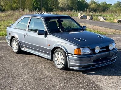 Grau Gebraucht 1989 Ford Escort RS Coupé | 9.900 €