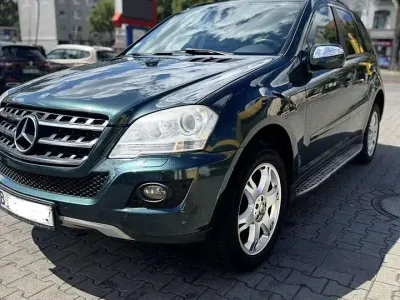 Gebraucht Mercedes ML280 190 PS (139 kW) 2008 Grün SUV