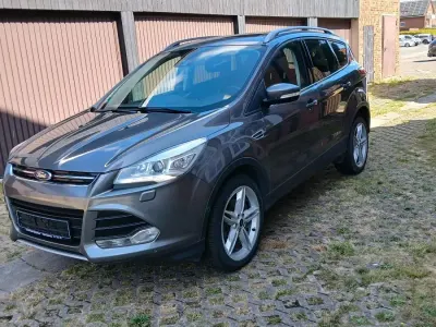 Gebraucht Ford Kuga 163 PS (119 kW) 2013 Grau SUV