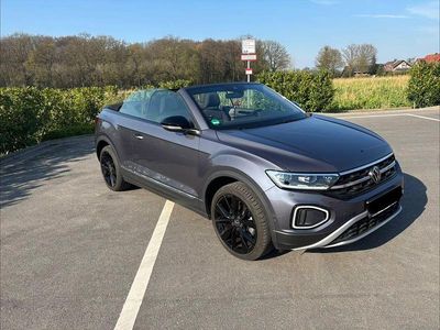 Gebraucht VW T-Roc Cabriolet Style 150 PS (110 kW) 2023 Grau Cabrio