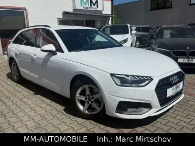 Gebraucht Audi A4 Basis 163 PS (119 kW) 2022 Andere Kombi