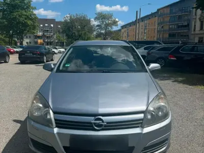 Gebraucht Opel Astra Basis 105 PS (77 kW) 2005 Grau Kombi