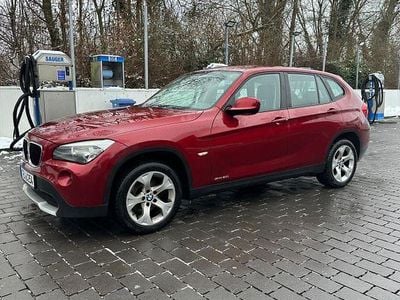 Rot Gebraucht 2014 BMW X1 Sport Line SUV | 11.500 € (Fairer Preis)
