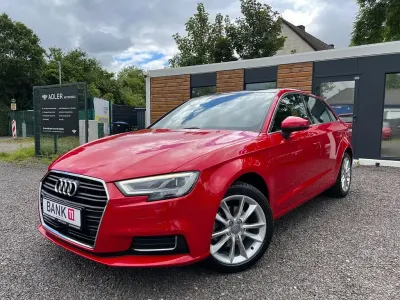 Gebraucht Audi A3 Design 150 PS (110 kW) 2016 Rot Limousine