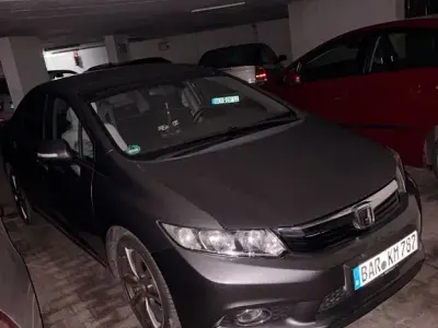 Gebraucht Honda Civic S 141 PS (103 kW) 2013 Grau Limousine